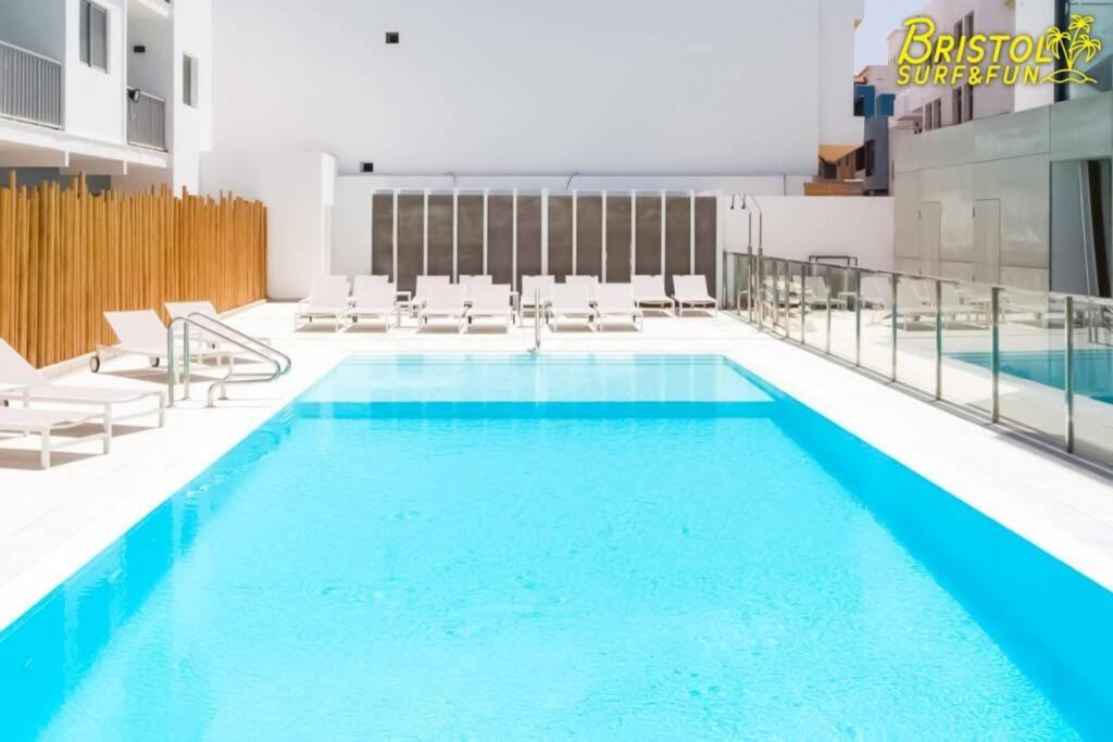 B-Rent Bristol Beach Surf & Fun Corralejo Dış mekan fotoğraf